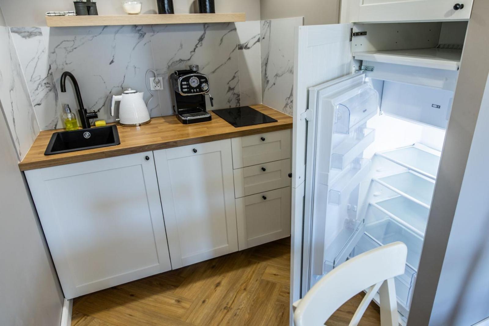 Solar Apartments I Stare Miasto 10Min I Priv Parking Free I Winda I Balkon Torun Exterior foto