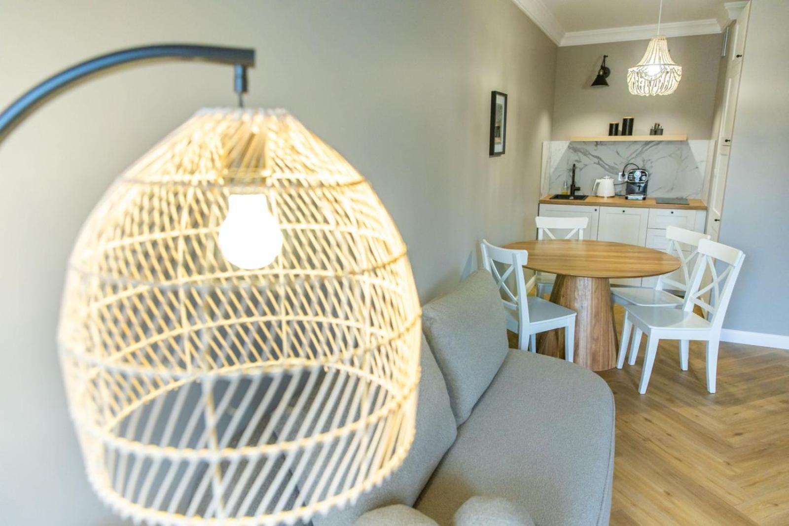 Solar Apartments I Stare Miasto 10Min I Priv Parking Free I Winda I Balkon Torun Exterior foto
